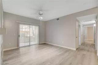 Photo #4: 2638573 Listing 