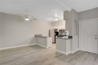 Photo #6: 2638573 Listing 