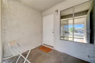 Photo #3: 2638585 Listing 