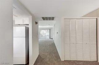 Photo #2: 2638622 Listing