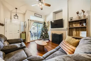 Photo #6: 2638660 Listing