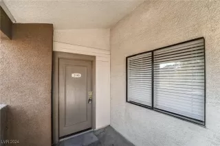 Photo #3: 2638669 Listing 