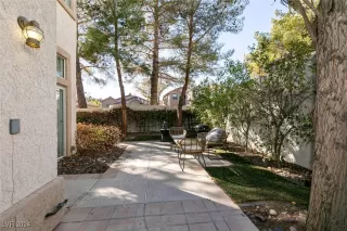 Photo #3: 2638691 Listing 