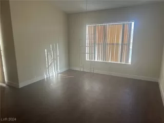 Photo #1: 2638719 Listing 