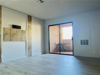 Photo #4: 2638724 Listing 