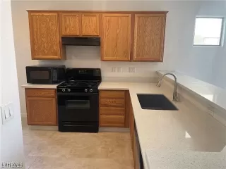 Photo #6: 2638729 Listing 