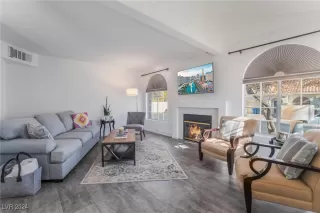 Photo #6: 2638766 Listing 