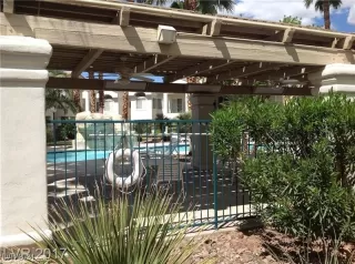 Photo #1: 2638769 Listing 