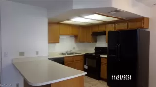 Photo #2: 2638781 Listing 