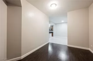 Photo #6: 2638785 Listing 