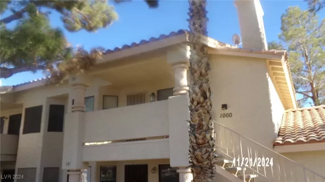 MLS: 2638787 Condo For Sale