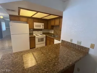 Photo #4: 2638787 Listing 