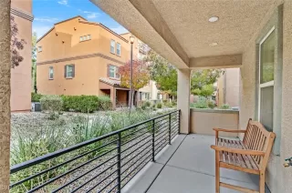 Photo #4: 2638796 Listing