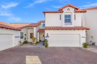 Photo #1: 2638859 Listing