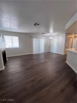 Photo #2: 2638865 Listing 