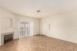 Photo #2: 2638879 Listing 