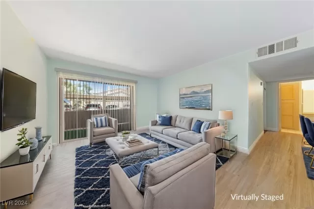 MLS: 2638886 Condo For Sale