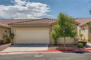 Photo #1: 2638892 Listing 