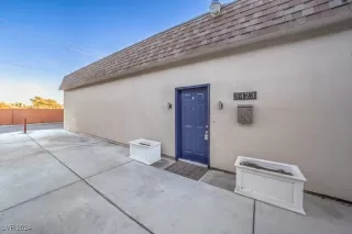 Photo #1: 2638908 Listing