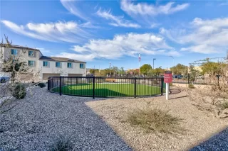 Photo #1: 2638968 Listing