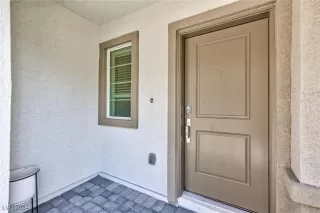 Photo #6: 2638968 Listing