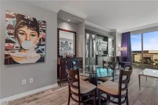 Photo #5: 2638983 Listing