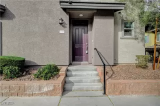 Photo #2: 2638990 Listing