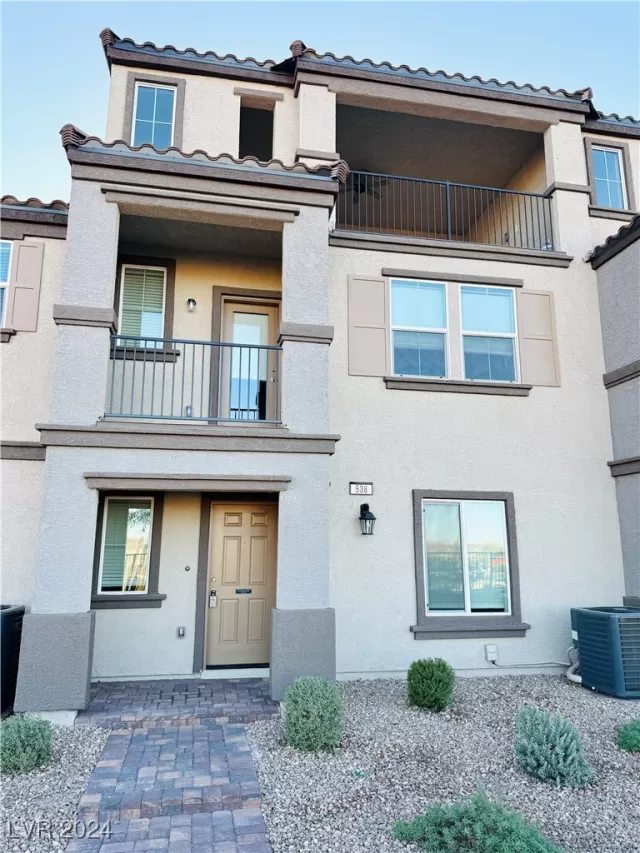 MLS: 2638995 Condo For Sale