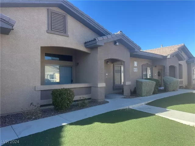 MLS: 2639030 Condo For Sale