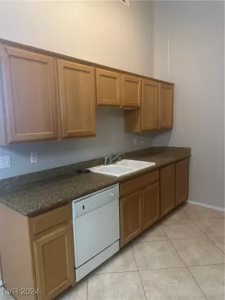 Photo #6: 2639030 Listing 