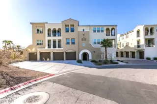 Photo #2: 2639049 Listing 