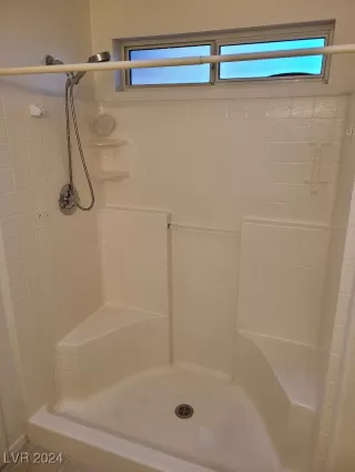 Photo #6: 2639079 Listing 