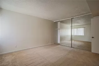 Photo #5: 2639084 Listing 