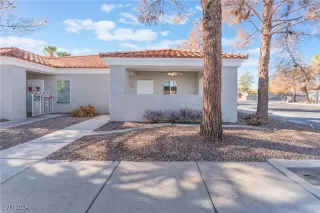 Photo #1: 2639088 Listing 