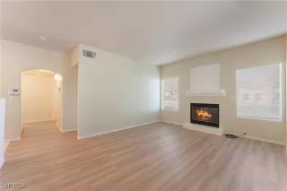 Photo #6: 2639088 Listing 