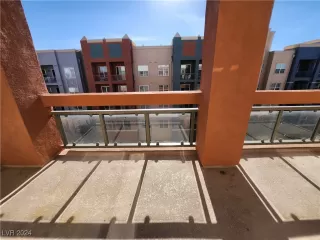 Photo #4: 2639112 Listing 