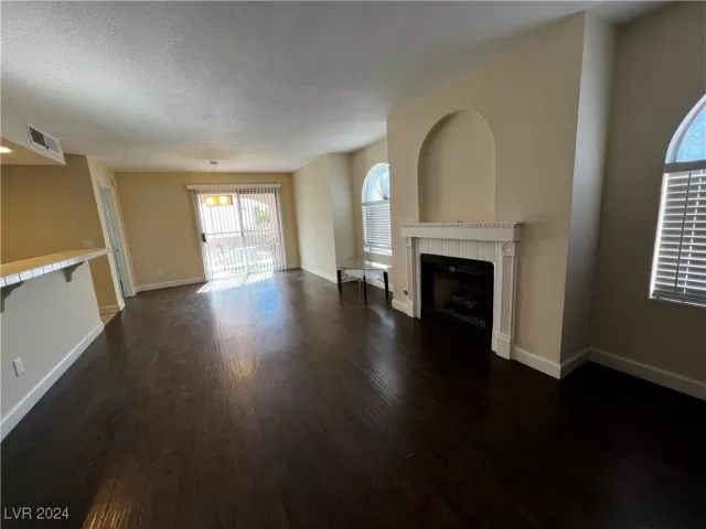 MLS: 2639116 Condo For Sale