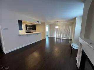 Photo #4: 2639116 Listing 