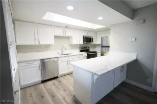 Photo #6: 2639144 Listing 