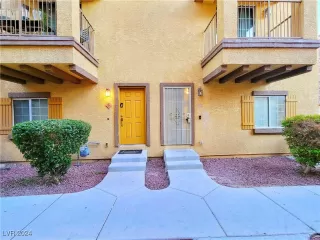 Photo #2: 2639146 Listing 