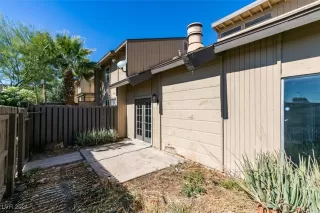 Photo #5: 2639165 Listing 