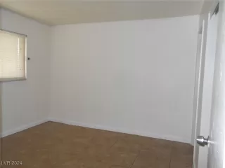 Photo #4: 2639184 Listing 