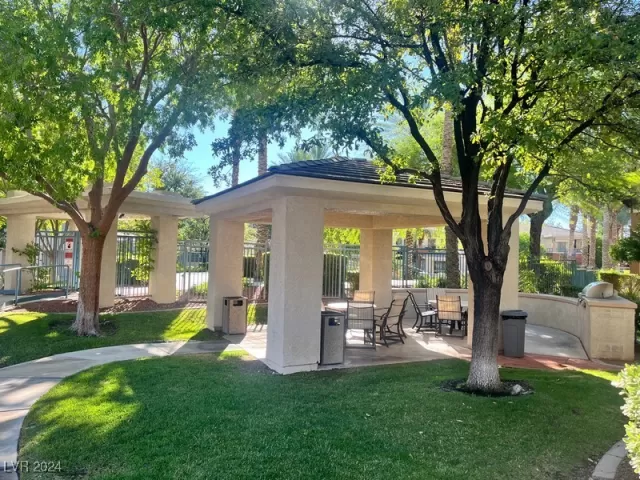 MLS: 2639194 Condo For Sale