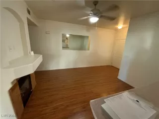Photo #3: 2639198 Listing 