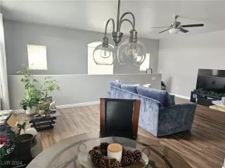 Photo #2: 2639209 Listing 