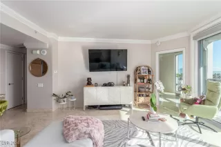 Photo #5: 2639217 Listing