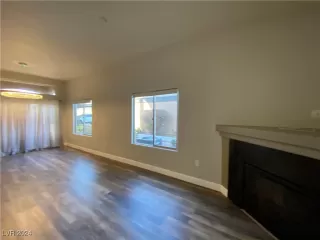 Photo #5: 2639225 Listing 