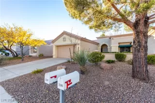 Photo #2: 2639289 Listing