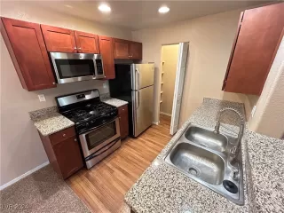 Photo #4: 2639370 Listing 