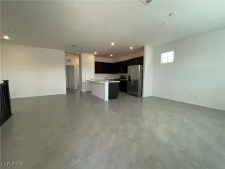 Photo #6: 2639375 Listing 